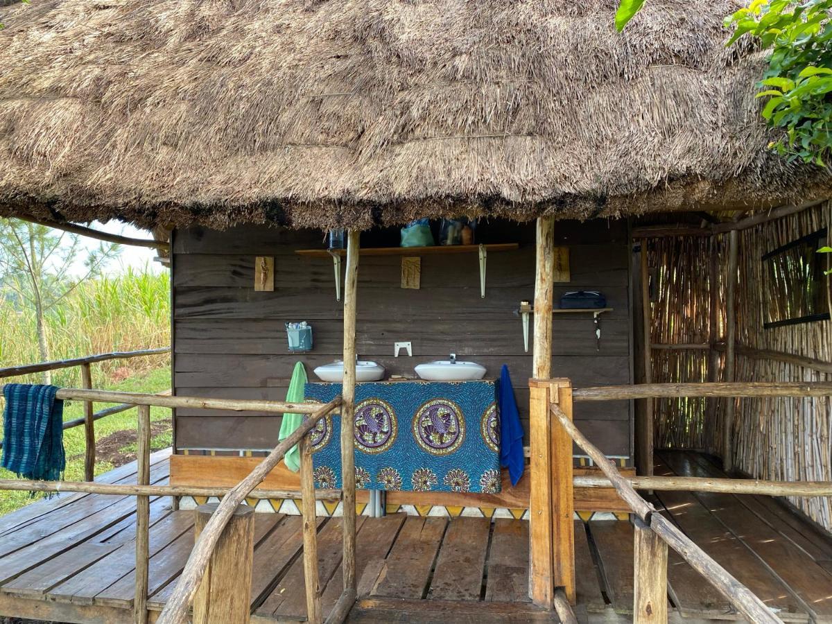 Mwamba Kelele Lodge Fort Portal Екстер'єр фото