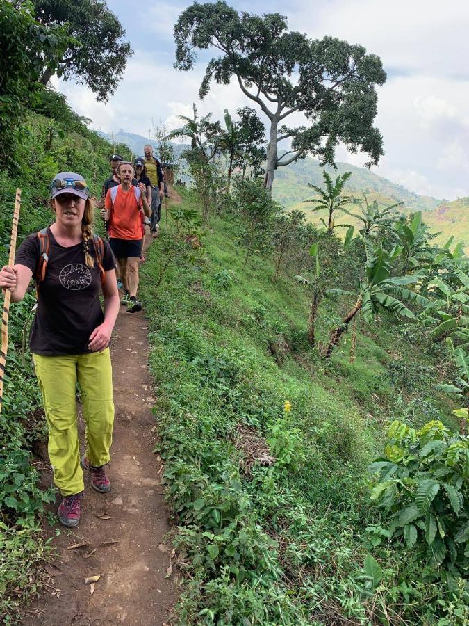 Mwamba Kelele Lodge Fort Portal Екстер'єр фото