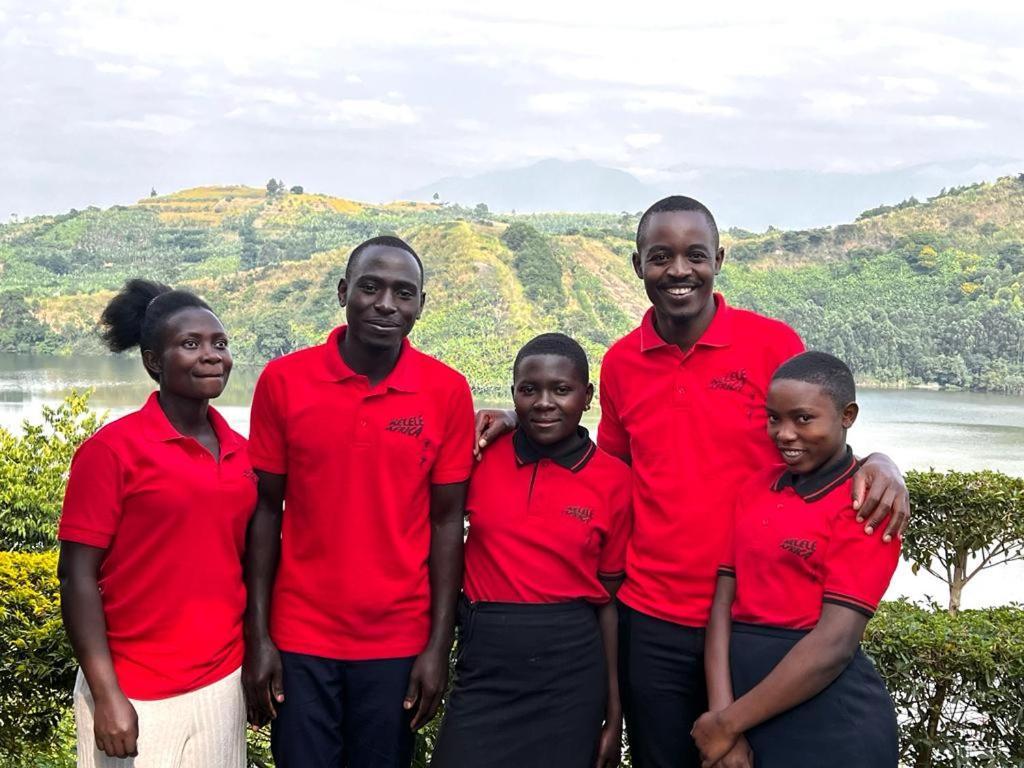 Mwamba Kelele Lodge Fort Portal Екстер'єр фото